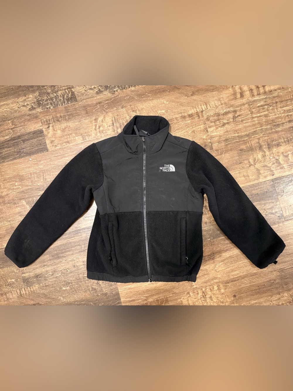 The North Face Woman’s Fleece Sweater